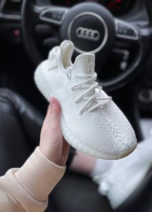 Кросівки жіночі адидасadidas yeezy boost 350