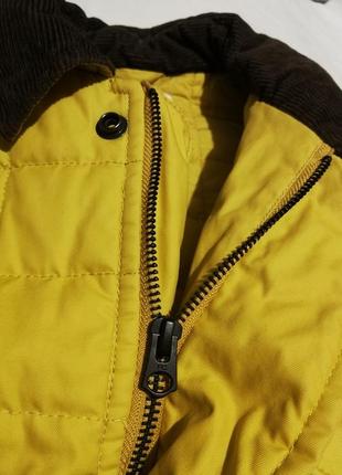 Мужская желтая стеганая куртка french connection4 фото