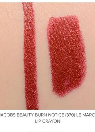 Помада-олівець для губ marc jacobs le marc liquid lip crayon lipstick у відтінку burn notice3 фото