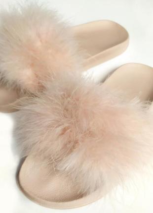 Шльопанці жіночі з опушкою, пух, пір'я бежеві