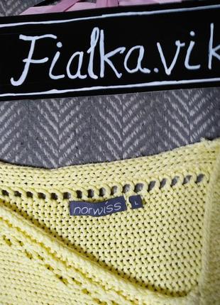 Очень нежный  свитер джемпер светло желтого цвета размер l /48 от norwiss3 фото
