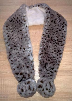 Шарфик мех  с понпонами