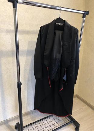 Атласное черное платье пиджак смокинг от андре тана4 фото