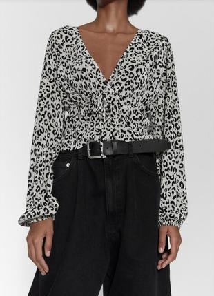 Плиссированная блузка блуза 🔥zara🔥 леопардовый принт плиссированный топ блузка с плиссировкой4 фото