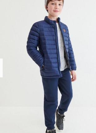 Весняна куртка rezerved