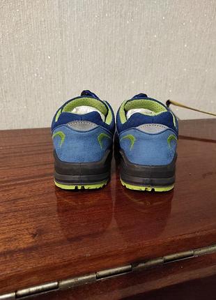 Кроссовки 5
