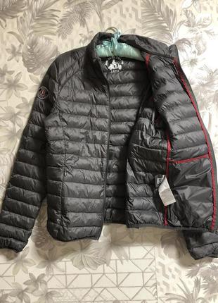 Пуховик -осінь- весна.