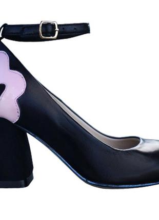 Трендовые туфли на креативном каблуке с  цветком в наличии!2 фото
