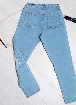 Светлые джинсы2 фото