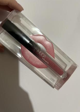 Huda beaty liquid matte жидкая матовая помада для губ