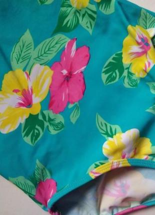 Прекрасный слитный цветочный цельный купальник на девочку 8-9 лет3 фото