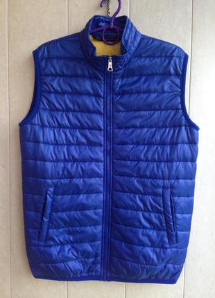 Back number , жилетка синтепоновая. ( унисекс )