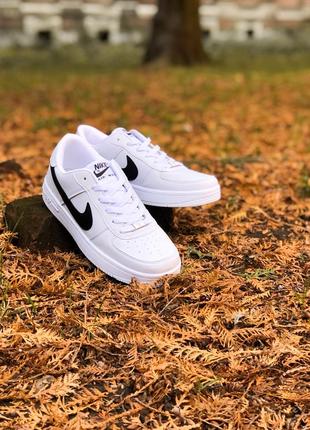 Nike air white black брендовые беляе кроссовки найк жіночі білі трендові кросівки5 фото
