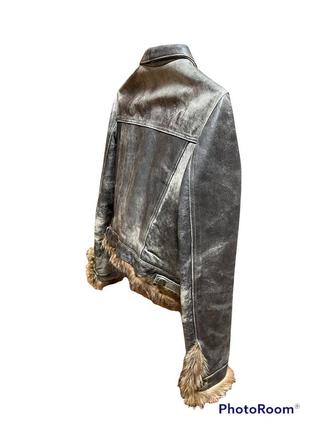 Кожанка з хутром італія