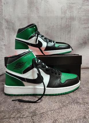 Мужские кроссовки nike air jordan 1 retro se white\black\green3 фото