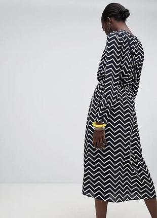 Сукня міді з геометричним принтом vero moda aware3 фото