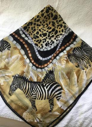 Ніжний і екстравагантний хустку “зебри сафарі» італія