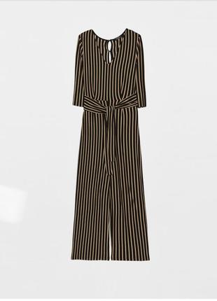 Крутой укороченный комбинезон кюлоты bershka в полоску размер м