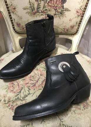 Ботинки казаки