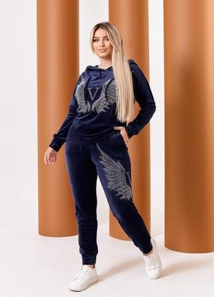Жіночий спортивний велюровий костюм4 фото