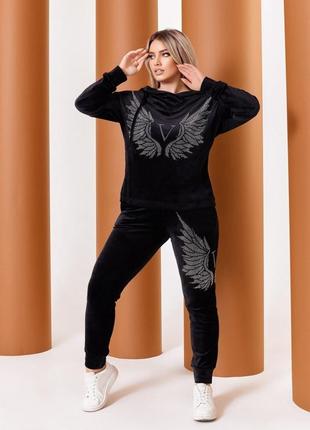 Жіночий спортивний велюровий костюм3 фото