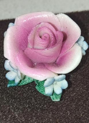 Брошка керамічна троянда capo dimonte porcelain jewellery handmade in italy