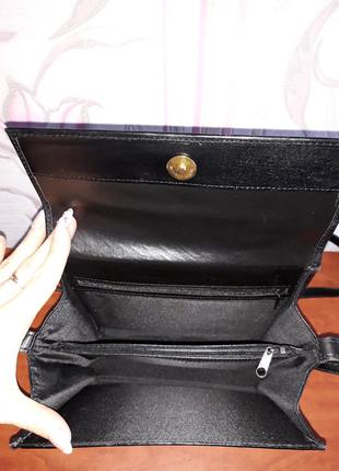 Стильная черная сумка кожа с кожзамом3 фото