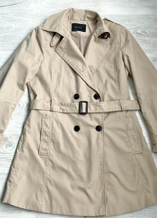 Тренч stradivarius. плащ