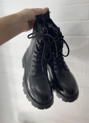 Женские кожаные чёрные ботинки8 фото