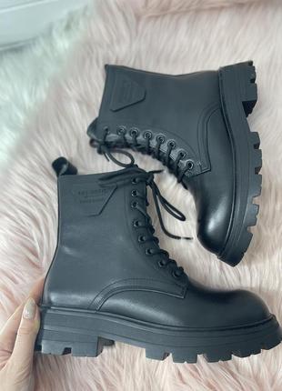 Женские кожаные чёрные ботинки2 фото