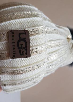 Шапка ugg світла