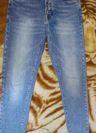 Джинсы в идеале