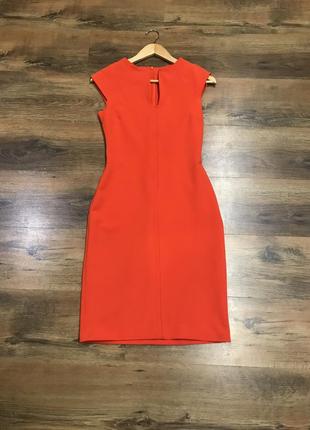 Сукня неймовірно красивого кольору