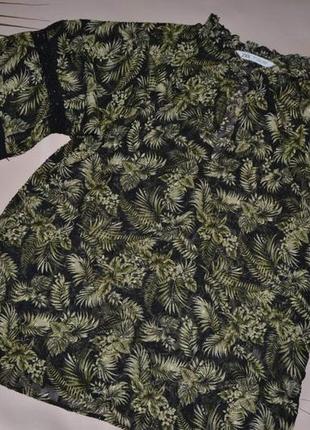 Шикарная блуза зара в модный принт 48-50 размер1 фото