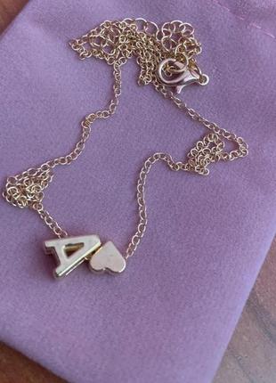 Цепочка с кулоном буквой а и сердечком