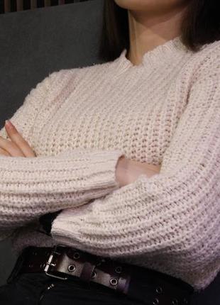 Свитер тёплый женский белый вязаный bershka