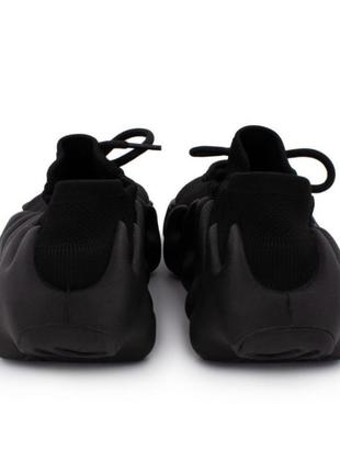 Стильные черные кроссовки из текстиля сетка летние дышащие модные на масивной подошве5 фото