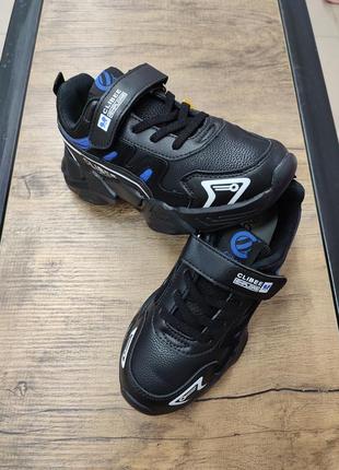 Кросівки clibee р. 32,33,