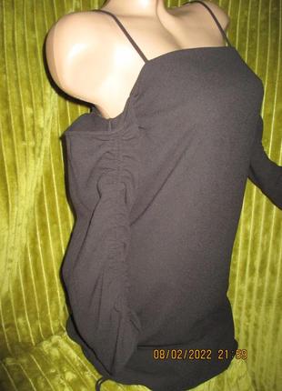 Чёрное платьице с длинным рукавом, нарядно и кокетливо,8р8 фото