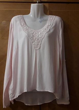 100% вискоза брендовая  стильная  нарядная блуза с кружевом  р.40 /42 от blue motion