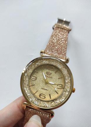 Наручний годинник жіночі блискучі золоті золотисті годинник на руку часи ручний годинник на руку5 фото