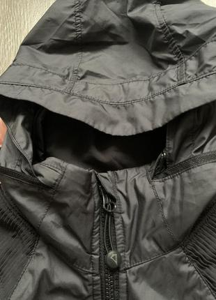 Куртка ветровка с капюшоном2 фото