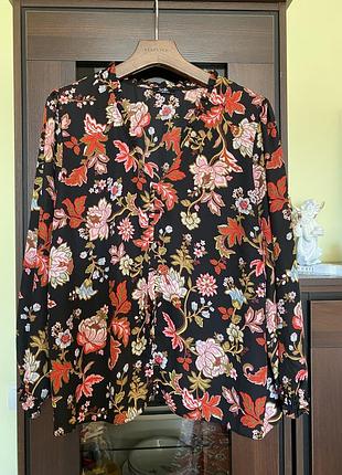 Нарядна блузка батал marks & spenser