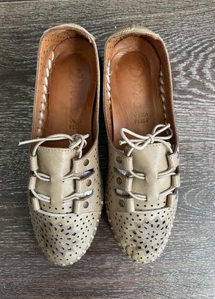 Жіночі туфлі з натуральної шкіри3 фото