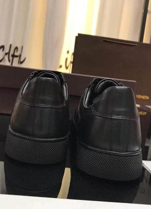 Шкіряні чоловічі брендові кросівки, чорні2 фото