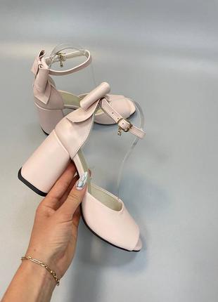 Босоніжки жіночі натуральна шкіра, замша