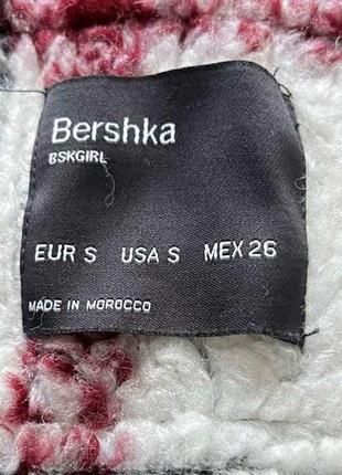 Фирменный,стильный,меховой в клетку бомбер-куртка bershka4 фото