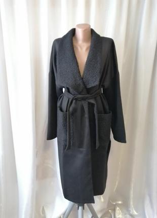 Жіноча кашемірове пальто кишені букле артикул: 05049 в обране матеріал - кашемір, кишені і