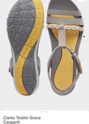 Шкіряні сандалі clarks