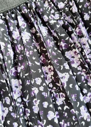 Нежная юбка плиссе в мелкие цветочки8 фото